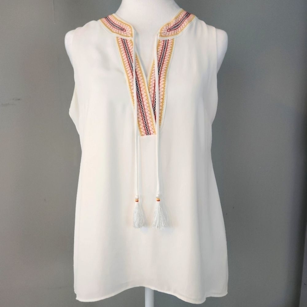 WHBM Sleeveless Cream Blouse. Sm. Boho Feminine Tassel Embroidered Spring Casual